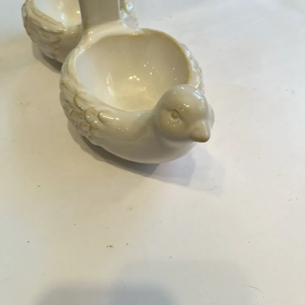 Vintage Pottery Barn 12 Days of Christmas Two Turtle Doves Ceramic Divided Bowls